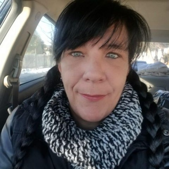 Meet your Posher, Josee - Picture 1 of 1